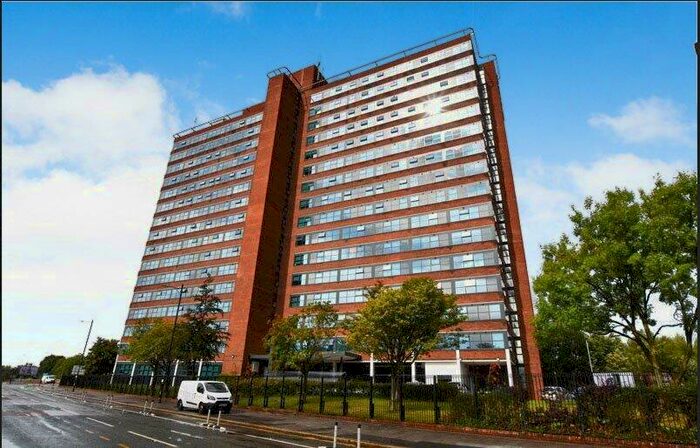 2 Bedroom Flat To Rent In West Point, Chester Road, Old Trafford, Manchester, M16