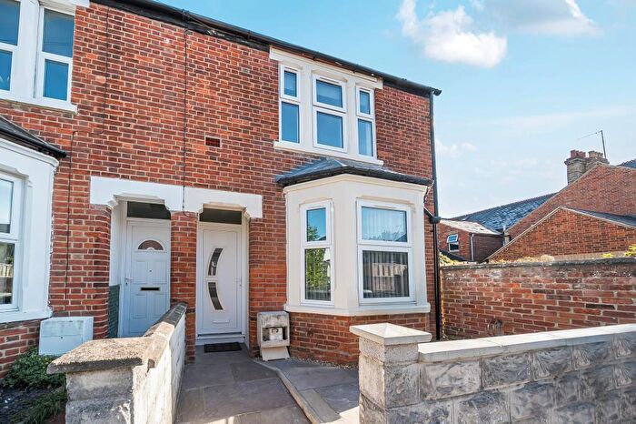 4 Bedroom Semi-Detached House To Rent In Denmark Road, East Oxford, Oxford, OX4