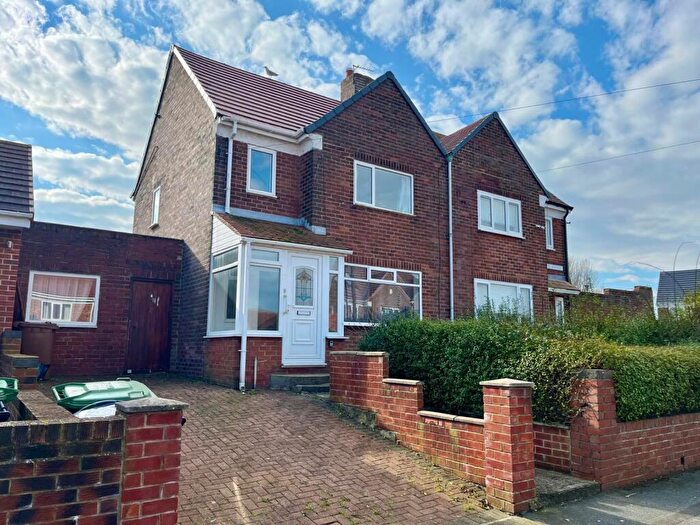 2 Bedroom Semi Detached House To Rent In Maple Avenue, New Silksworth, SR3