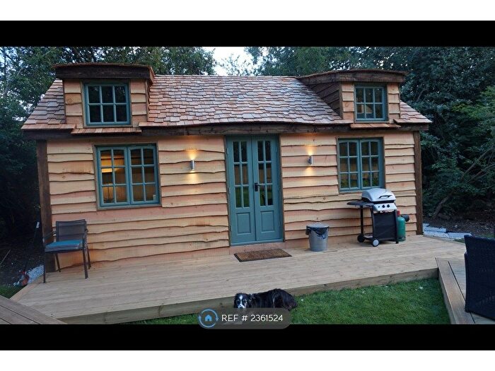 2 Bedroom Detached House To Rent In Main Road, Westerham, TN16