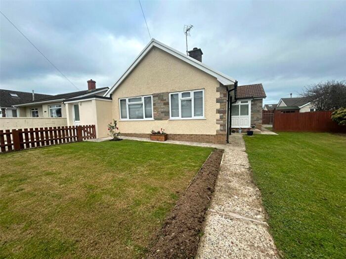 3 Bedroom Bungalow For Sale In Maesgwyn Road, Fishguard, Pembrokeshire, SA65