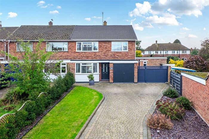 3 Bedroom Semi Detached House For Sale In Westwood Road, Maidstone, Kent, ME15