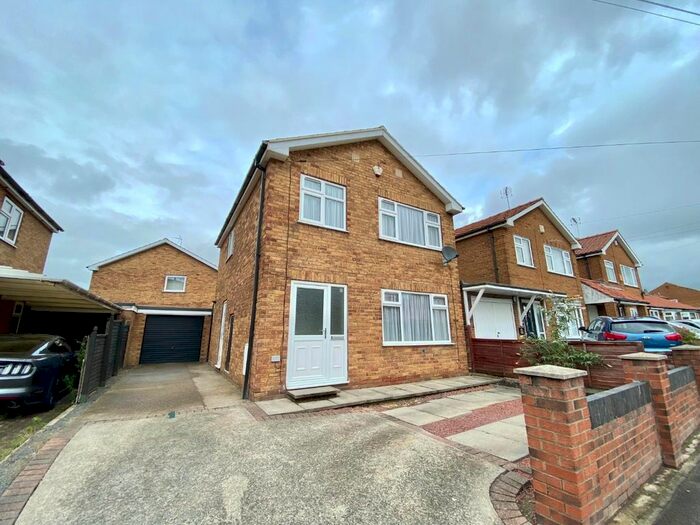 3 Bedroom Detached House To Rent In Highthorn Road, York, YO31