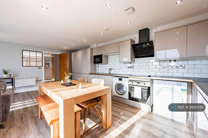 2 Bedroom Penthouse To Rent In Grosvenor House, Norwich, NR1