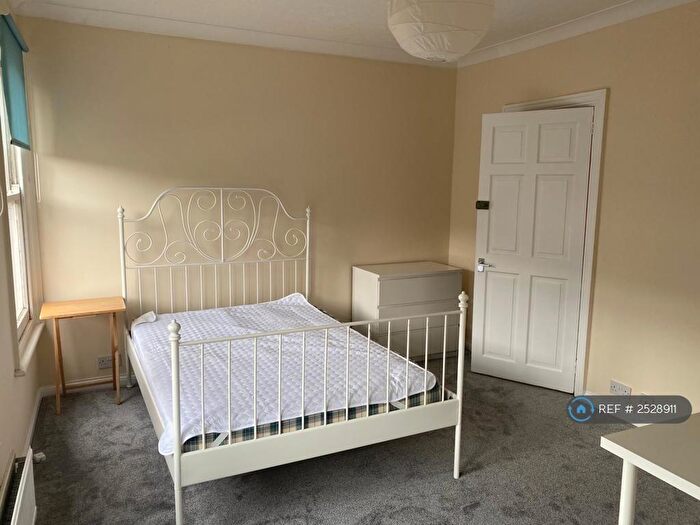 5 Bedroom Terraced House To Rent In Elizabeth Way, Cambridge, CB4