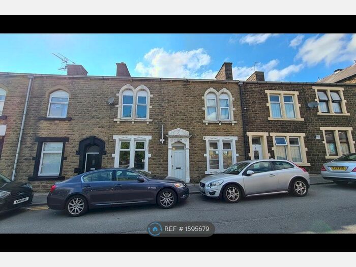 Studio To Rent In John Street, Haslingden, Rossendale, BB4