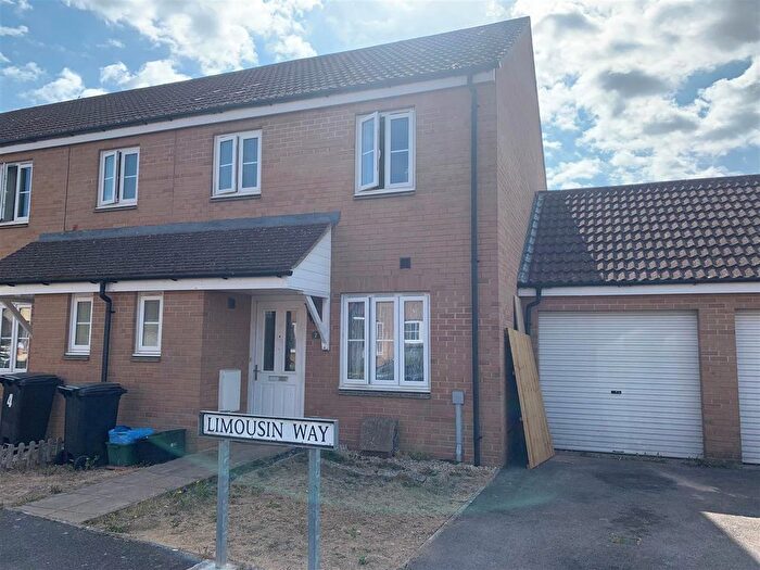 3 Bedroom Property For Sale In Limousin Way, Bridgwater, TA6