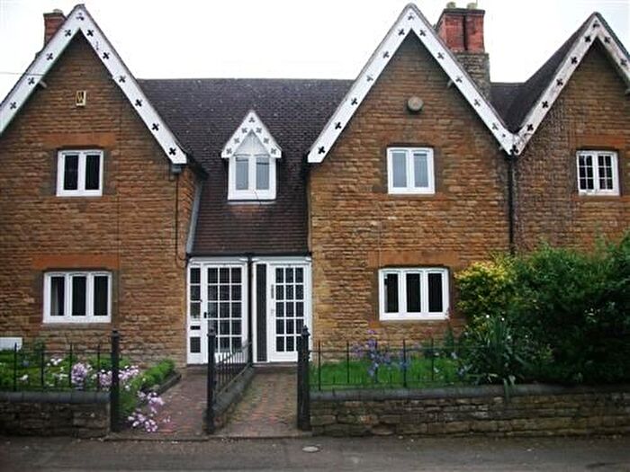 3 Bedroom Terraced House To Rent In Church Walk, Great Billing, Northampton, NN3