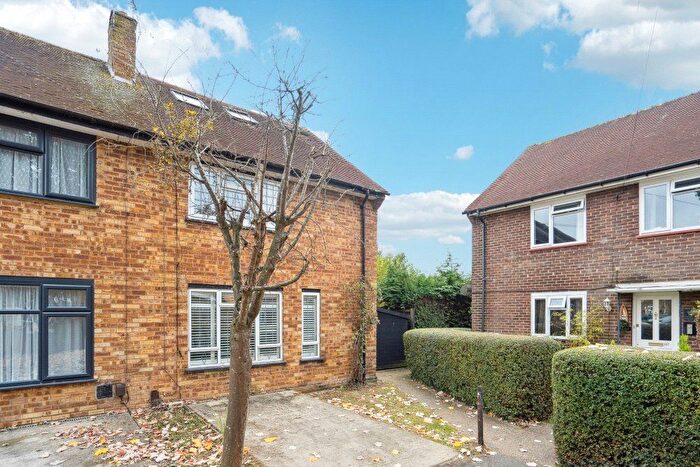 3 Bedroom End Terrace House For Sale In Ash Grove, Harefield, UB9