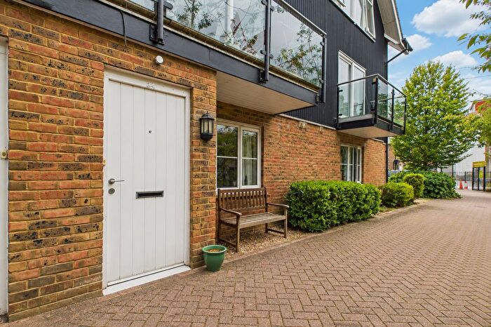 1 Bedroom Maisonette For Sale In Fourdrinier Way, Hemel Hempstead, HP3