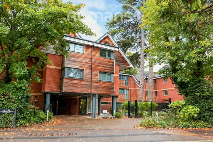 2 Bedroom Flat To Rent In Cliddesden Road, Basingstoke, RG21