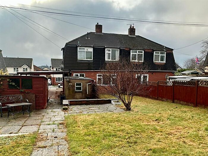 3 Bedroom Semi Detached House For Sale In South Bank, Whitestone, Hereford, HR1