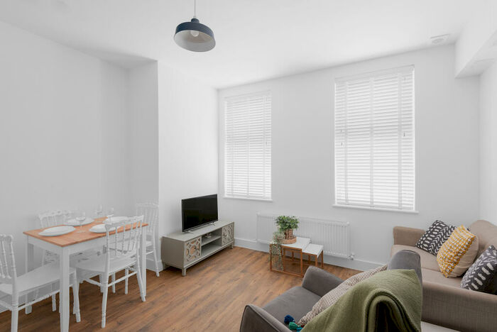 4 Bedroom House To Rent In A Bath Road, Bristol, Bristol, BS4