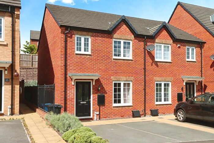 3 Bedroom Semi-Detached House For Sale In Trapper Way, Halfway, Sheffield, South Yorkshire, S20