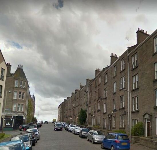 2 Bedroom Flat To Rent In Forest Park Road, Dundee, DD1