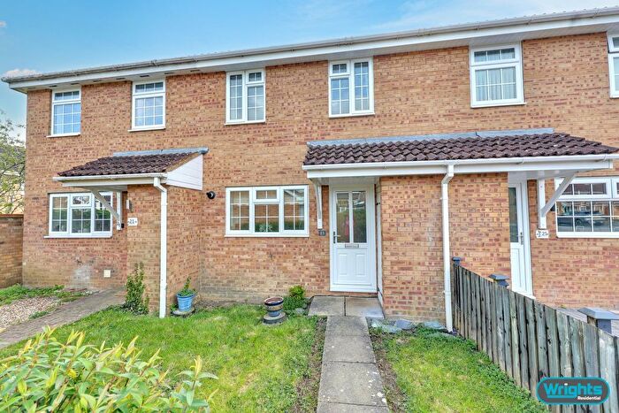 3 Bedroom Terraced House For Sale In Shrewton Close, Trowbridge, BA14