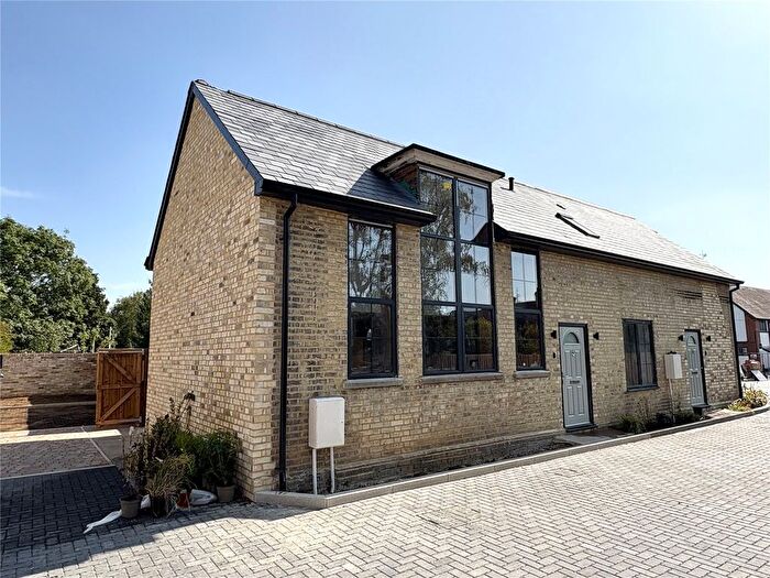 2 Bedroom Semi-Detached House For Sale In Station Road, Foxton, CB22