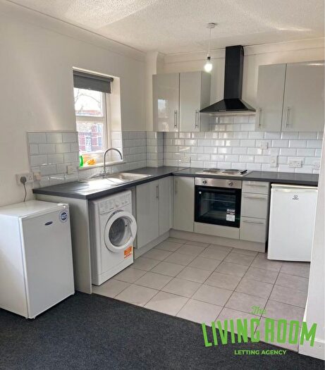 1 Bedroom Flat To Rent In Windsor Mews, Adamsdown Square, Cardiff, CF24