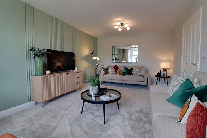 4 Bedroom Detached House For Sale In Meadowsweet Avenue, Beaconside, Stafford, ST16