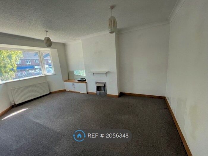 2 Bedroom Maisonette To Rent In Beech Road, St. Albans, AL3