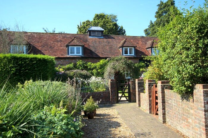 2 Bedroom Terraced House For Sale In Lasham, Alton, GU34