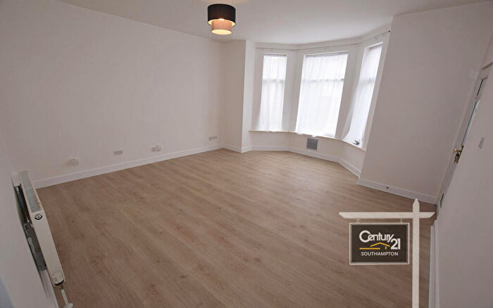 1 Bedroom Flat To Rent In |Ref: |, Bullar Road, Southampton, SO18