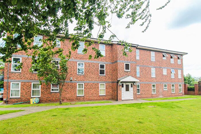 2 Bedroom Flat For Sale In Howden Way, Eastmoor, Wakefield, WF1