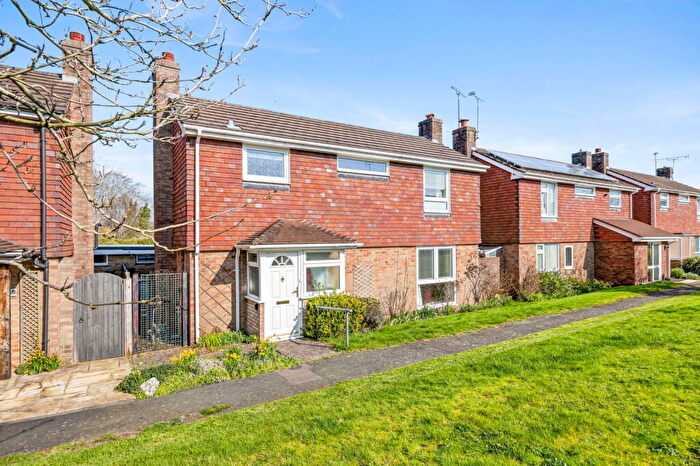 3 Bedroom Detached House For Sale In Wilmington Close, Hassocks, West Sussex, BN6