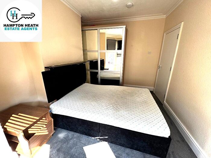 1 Bedroom Terraced House To Rent In Norris Road, Reading, Berkshire, RG6