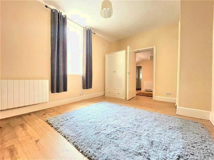 1 Bedroom Flat To Rent In Spring Bank, Hull, HU3