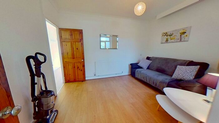 2 Bedroom Terraced House To Rent In Wood Road, Treforest, CF37