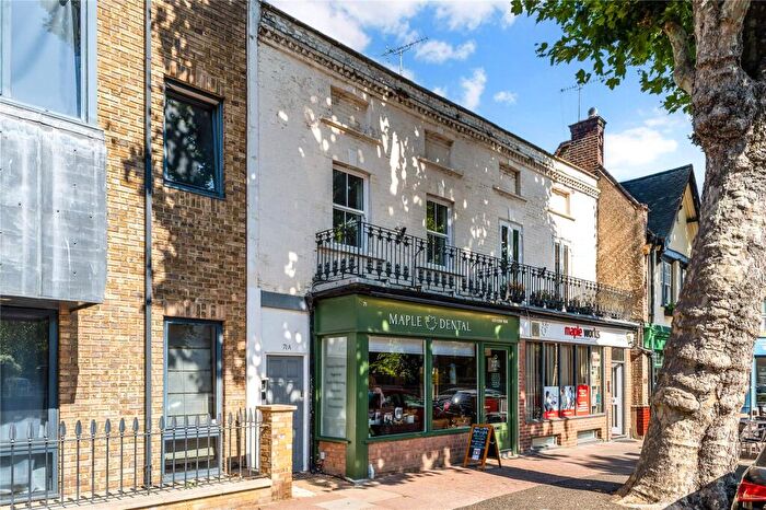1 Bedroom Flat To Rent In Maple Road, Surbiton, KT6