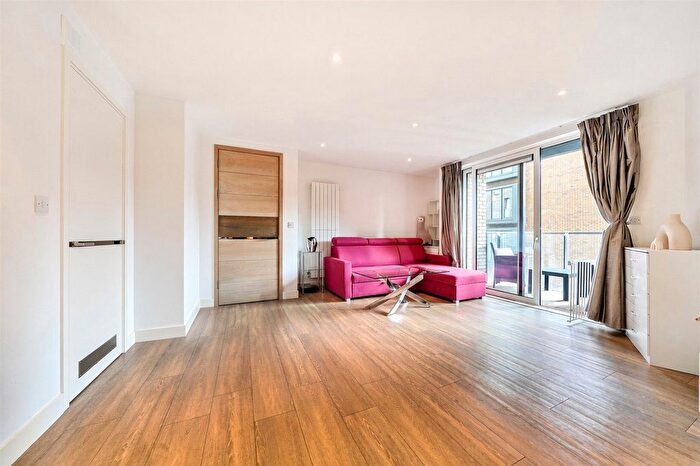 2 Bedroom Flat For Sale In Seafarer Way, Marine Wharf, SE16