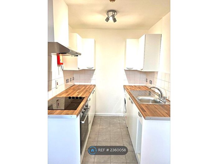 3 Bedroom Flat To Rent In Marquis Street, Leicester, LE1