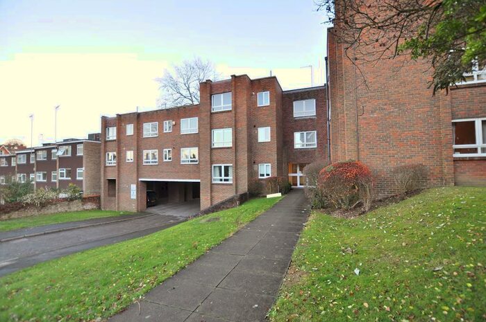 1 Bedroom Apartment To Rent In Harvey Lodge, Harvey Road, Guildford, Surrey, GU1