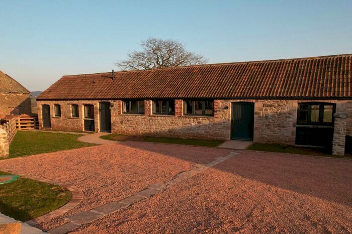 2 Bedroom Barn Conversion For Sale In The Cayo, Llandenny, Usk, NP15