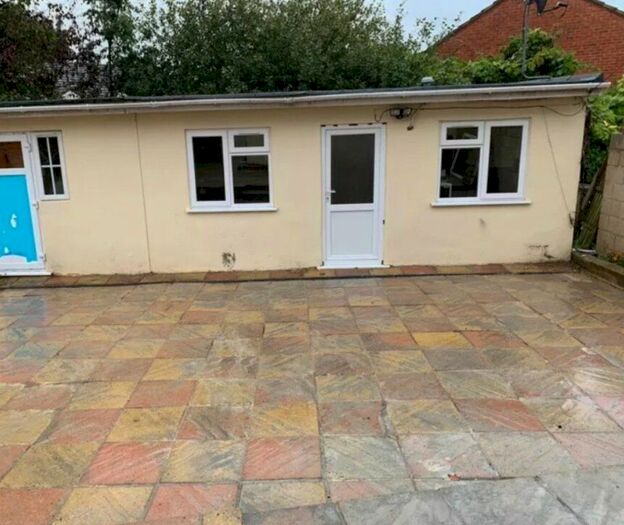 1 Bedroom Studio To Rent In Laggan Road, Maidenhead, SL6