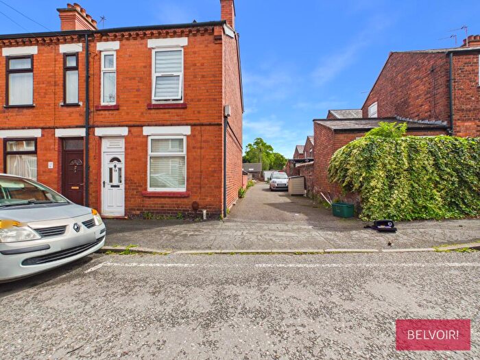 1 Bedroom Flat To Rent In Gibson Street, Wrexham, LL13