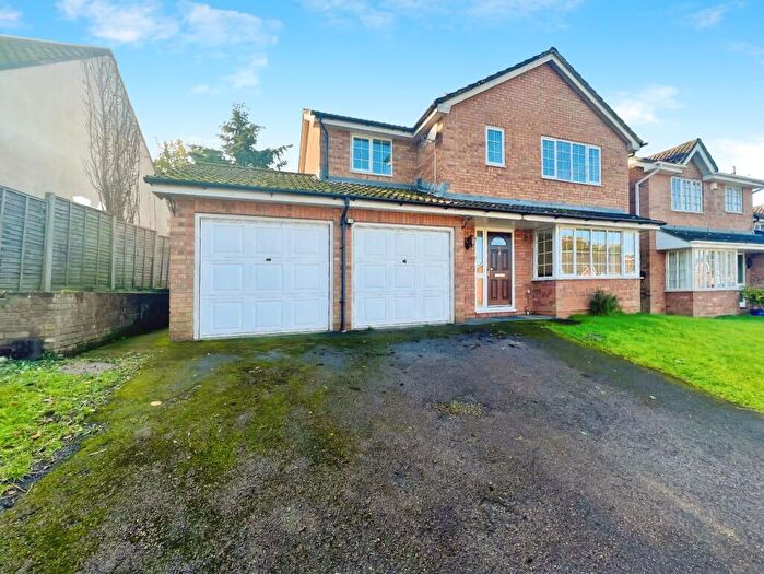 4 Bedroom Detached House To Rent In Eden Road, Southampton, SO18