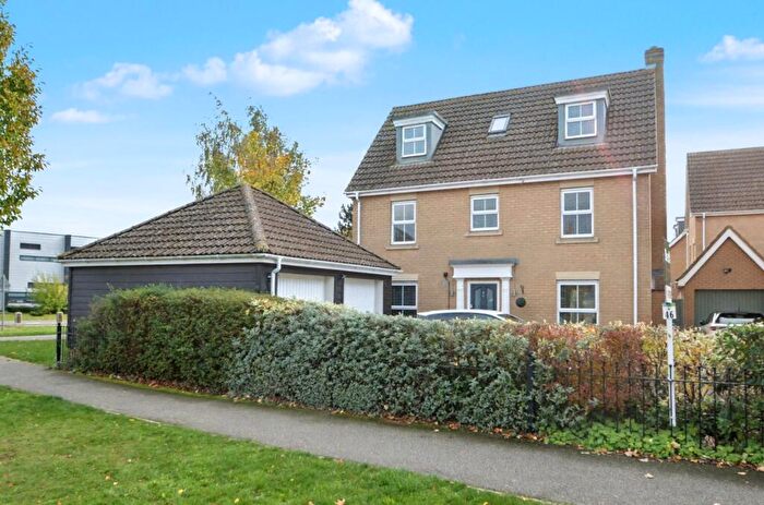 5 Bedroom Detached House For Sale In Bury St. Edmunds, Suffolk, IP32