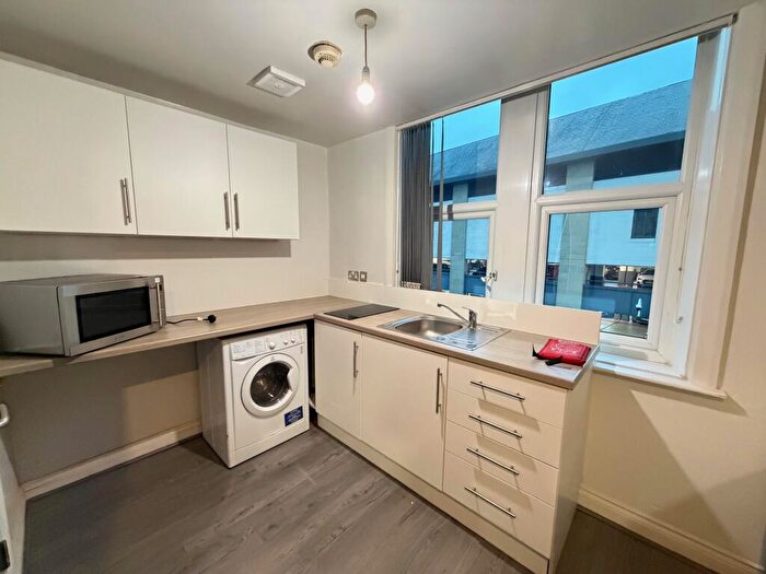 1 Bedroom Apartment To Rent In Oldgate, Huddersfield, HD1