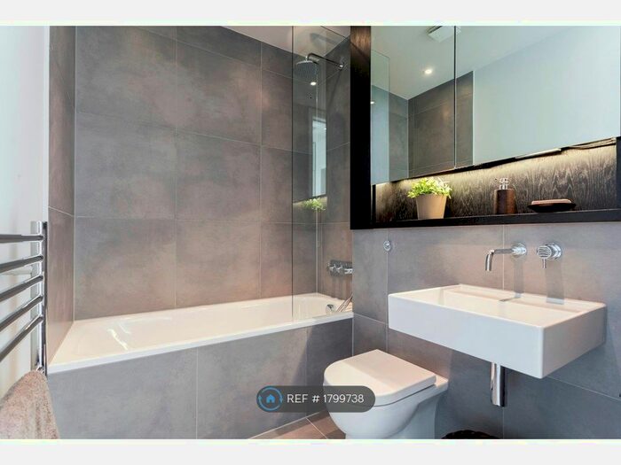 2 Bedroom Flat To Rent In Birkbeck Road, London, W3