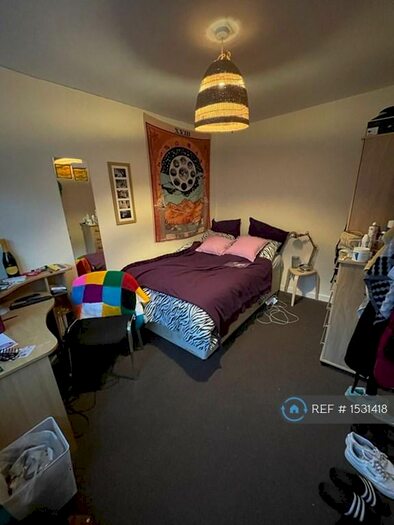 6 Bedroom Terraced House To Rent In Blenheim Road, Reading, RG1