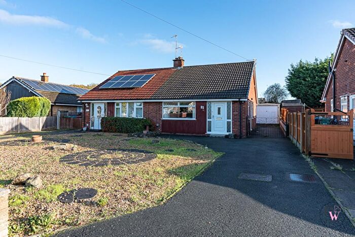 3 Bedroom Semi-Detached Bungalow For Sale In Nun House Drive, Winsford, CW7