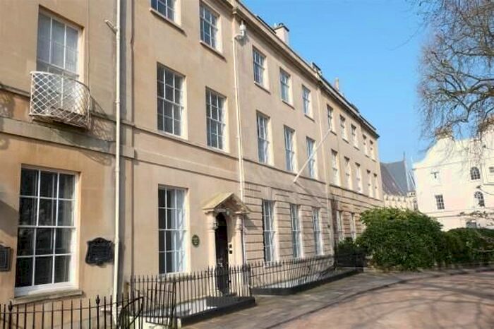 2 Bedroom Flat To Rent In Rodney Place, Clifton, Bristol, BS8