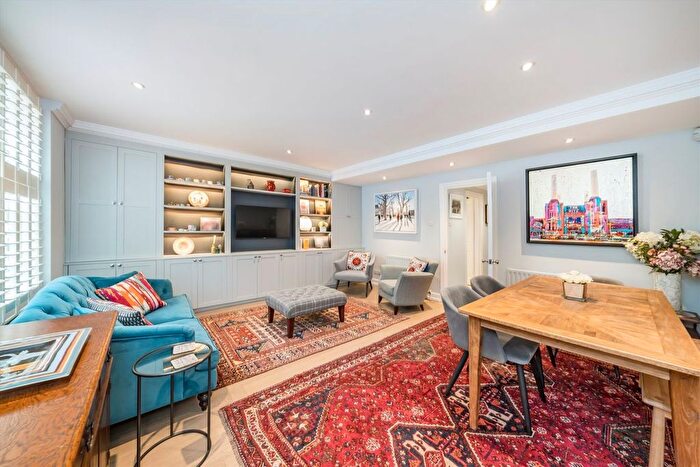 2 Bedroom Flat For Sale In St. George's Drive, Pimlico, SW1V