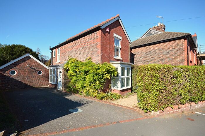 4 Bedroom Detached House To Rent In Redhill Road, Rowland's Castle, Hampshire, PO9
