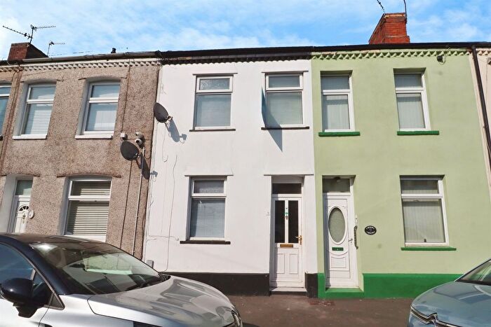 2 Bedroom Terraced House For Sale In Chester Street, Cardiff, CF11