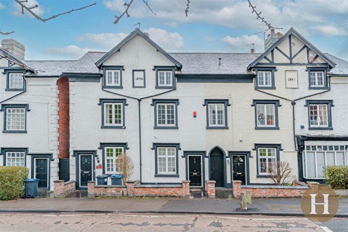 4 Bedroom Town House For Sale In Northfield Road, Harborne, Birmingham, B17