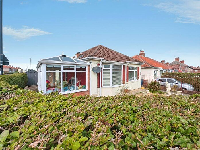 2 Bedroom Bungalow For Sale In Oliver Avenue, Fenham, Newcastle Upon Tyne, NE4